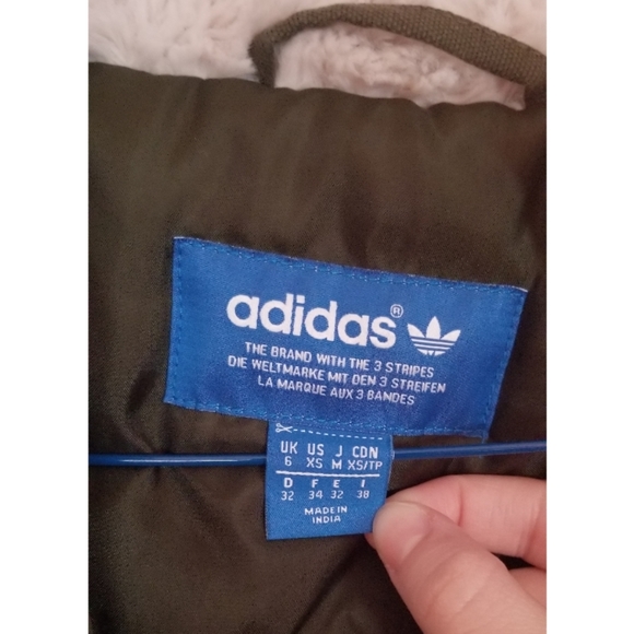 Adidas Utility Jacket - Picture 4 of 9